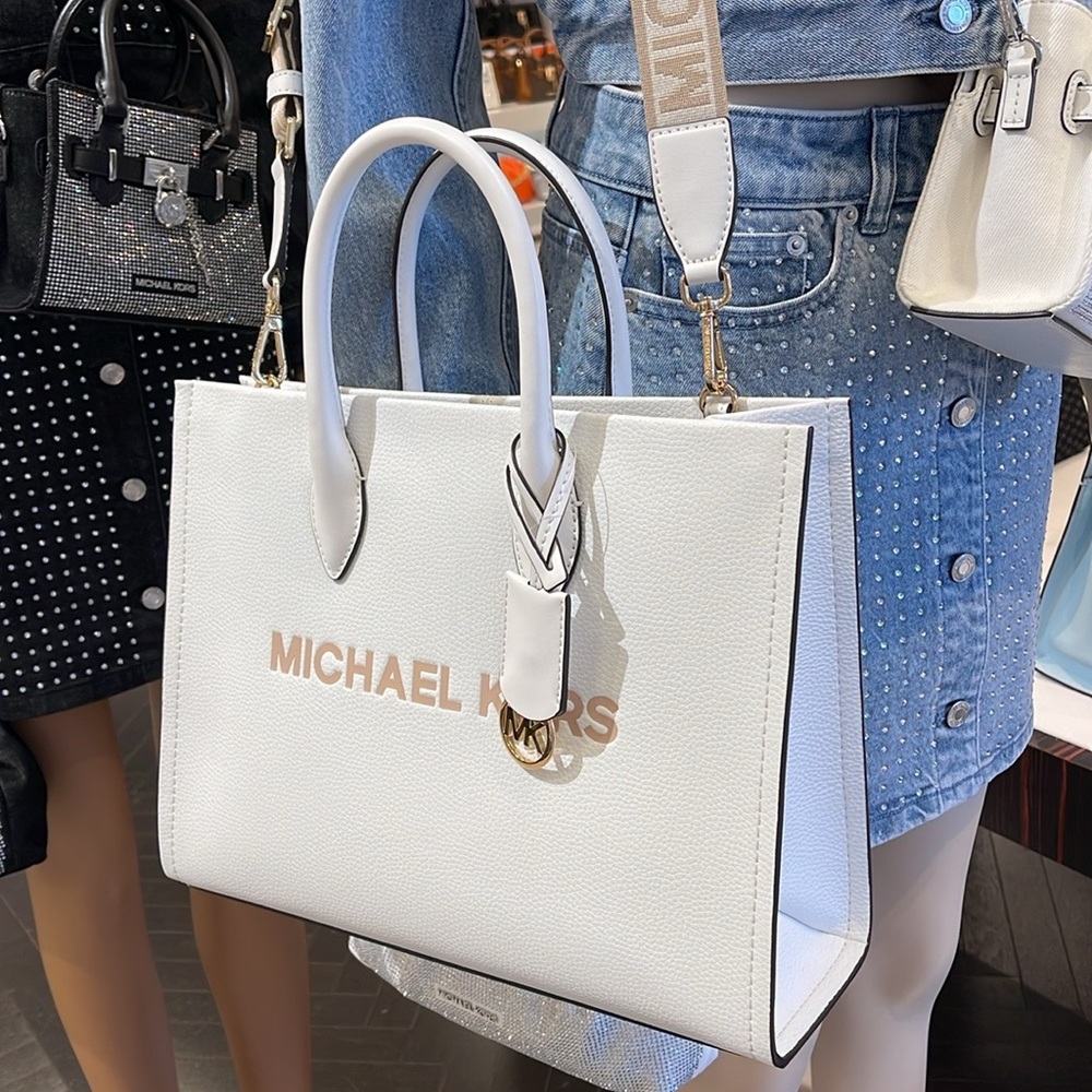 Michael Kors Mirella Medium East West Pebbled Leather Tote Shopper Bag MK EW
NWT - Picture 8 of 16
